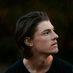 Thomas